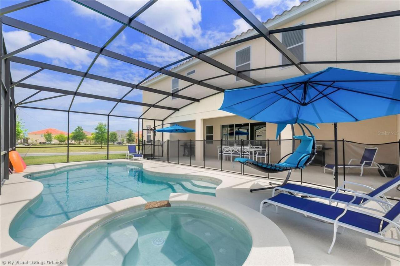 Hotel Oakwood Oasis Davenport Exteriér fotografie